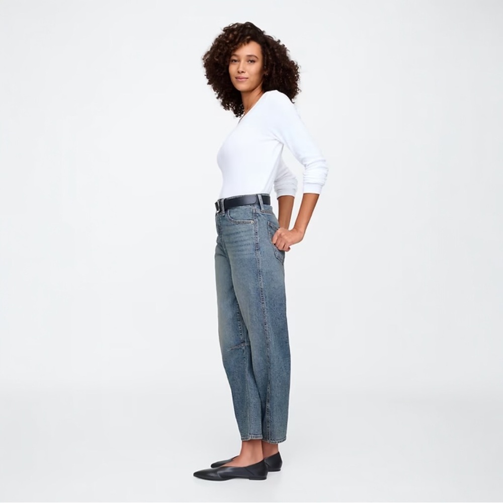 GAP High Rise Barrel Jeans NWT 28/6 Short - Picture 3 of 10